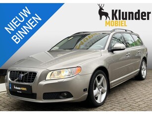 Volvo V70 3.2 Momentum Aut. Adapt.CruiseXenonTrekhaak