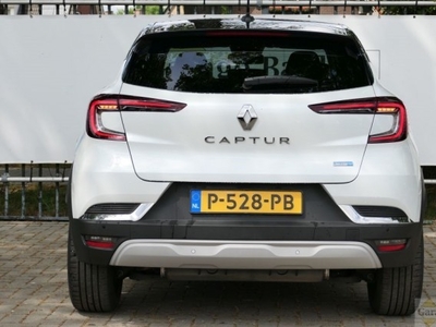 Renault Captur 1.6 160 Plug-in Hybrid PHEV Intens