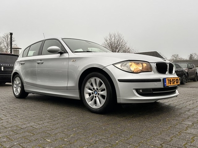 BMW 1-serie 118i Business Line Aut. *AIRCO COMFORT-SEATS