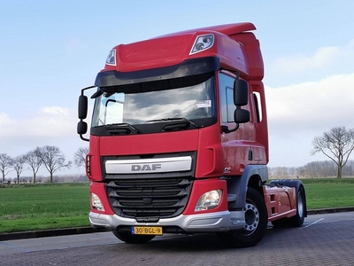 DAF CF 400 skylights skirts