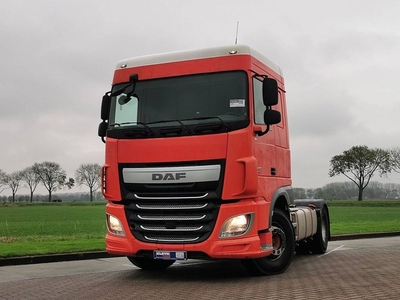 DAF XF 440 spacecab manual