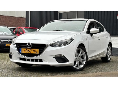 Mazda 3 (bj 2015, automaat)