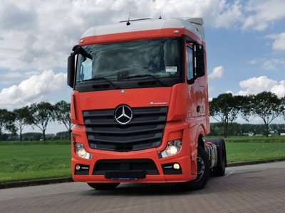 MERCEDES-BENZ ACTROS 1843 LS streamspace 250