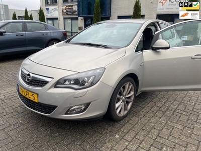 Opel Astra 1.4 Turbo Cosmo NAP I APK I NAVI I LEER I