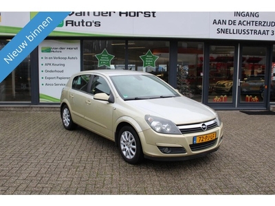 Opel Astra 1.6 Cosmo (bj 2004)