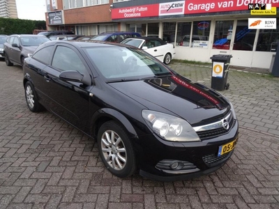 Opel Astra GTC 1.8 Business/Airco/Navi/PDC/Leer