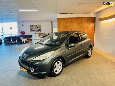 Peugeot 207 1.4-16V XS Pack Apk