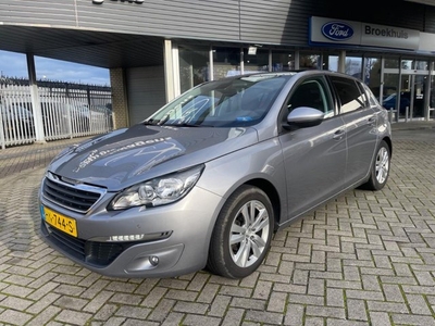 Peugeot 308 1.2 PureTech Blue Lease Executive