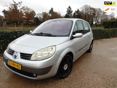 Renault Scénic 1.6-16V Privilège Luxe , Clima / Cruise / Panodak / Isofix / Pdc / Lm velgen / Trekhaak.