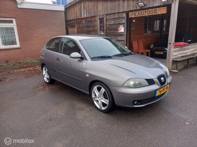 Seat Ibiza 1.4-16V Sport