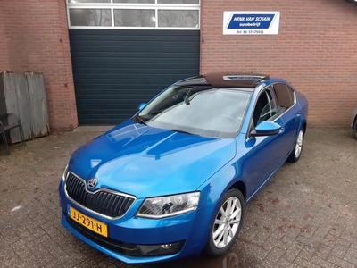 Skoda Octavia 1.2 TSI 2016 - Pano, Stoelverw, Canton