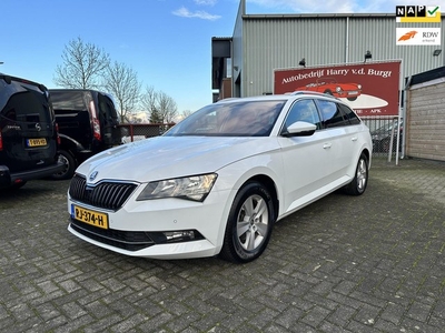 Skoda Superb Combi 2.0 TDI Ambition Business Trekhaak