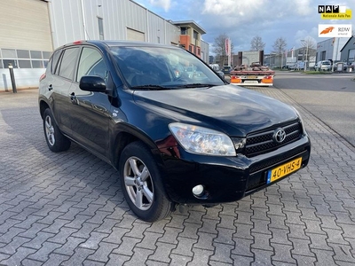 Toyota RAV4 2.2 D4-D Sol apk 06-8-2024