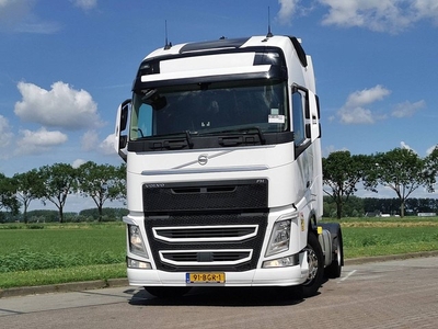 VOLVO FH 460 xl 561 tkm 2x tank