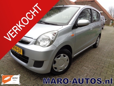 Daihatsu Cuore 1.0 Class Premium AIRCO | 1e EIG.! | SCHUIFBANK! Boekjes | RIJKLAAR | TOPUITVOERING!