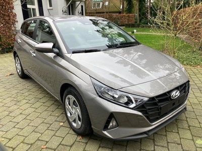 HYUNDAI I 20 - 5 DEURS