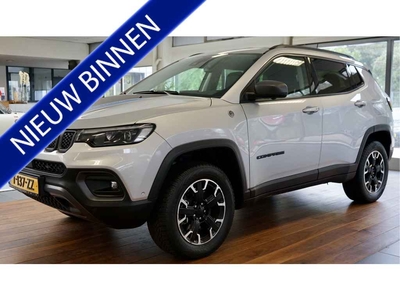 Jeep Compass 4xe 240 Plug-in Hybrid Electric Trailhawk