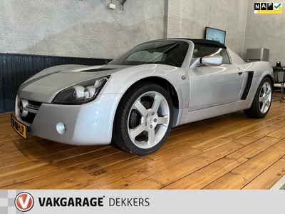 Opel Speedster 2.2-16V (NL-auto)