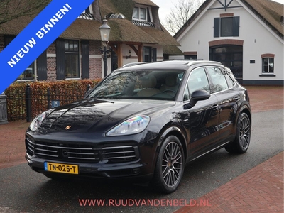 Porsche Cayenne 3.0 E-Hybrid CHRONO ADAP.CRUISE PANODAK/360*CAMERA