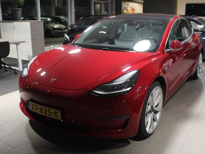 Tesla Model 3 Performance 75 kWh / NL Auto! / Nieuwstaat! / Autopilot / Panoramadak / Camera