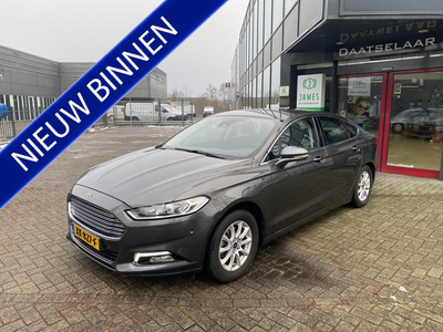 Ford Mondeo 2.0 IVCT HEV Titanium