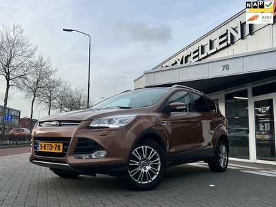 Ford Kuga Benzine