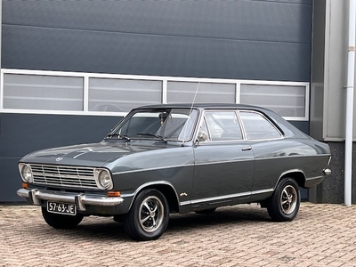 Opel Kadett Benzine