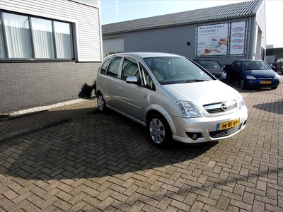 Opel Meriva Benzine