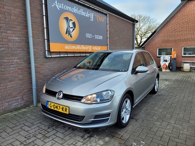 Volkswagen Golf Benzine