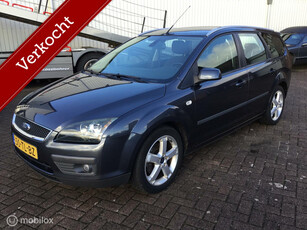 Ford Focus Wagon 2.0-16V Rally Edition zeer nette auto