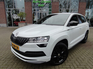 Škoda Karoq 1.5 TSI DSG ACT Sportline Business Wegklapbare trekhaak - Adaptieve cruise control - Premium audio - Blindspot detectie