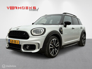 Mini Countryman 2.0 Cooper S E ALL4 JCW 220PK / Pano/ Harman