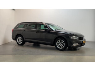 Volkswagen Passat Variant 1.5 TSI 150pk DSG Business Navigatie Climate Control Trekhaak