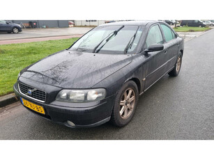 Volvo S60 2.4 5 cilinder automaat????€500,-????apk verlopen vaste prijs