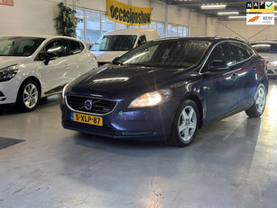 Volvo V40 2.0 D4 Momentum Business 6BAK GOEDONDERHOUDEN