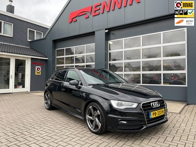 AUDI A3 Sportback 1.4 TFSI Ambiente Pro Line plus S-Line / Lane en Side assist / Zeer luxe uitvoering !