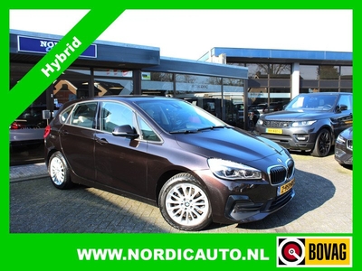 BMW 2 Serie ACTIVE TOURER 225XE iPERFORMANCE PHEV/ PLUG- IN HYBRID NAVIGATIE- LEDER- A RIJ CAMERA- HARMAN CARDON SOUND