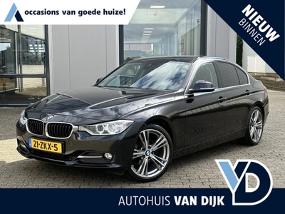 BMW 3-serie 320i E.D. Edition Upgrade Edition | NL-Auto/Head-Up/19-inch/Leder/Sportstoelen/Privacy Glass