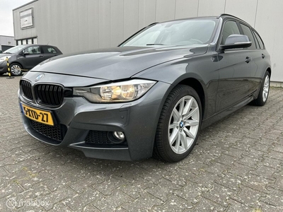 BMW 3-serie Touring 318d Executive