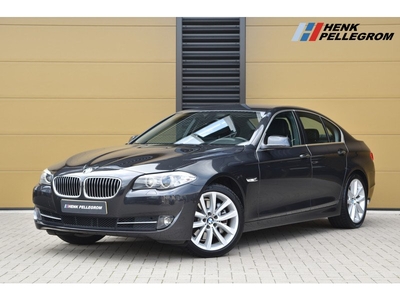 BMW 5 Serie 528i Executive * Lederen Bekleding * 19 inch * Xenon * Trekhaak *