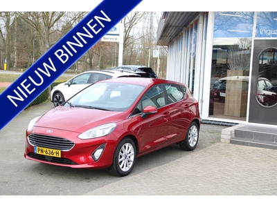 FORD FIESTA 1.0 EcoBoost 100pk Titanium NAVI CRUISE PDC CAMERA