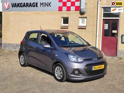 Hyundai i10 1.0i i-Motion Comfort 5drs. climate contr.-cruisecontr. 14.700 km!!!