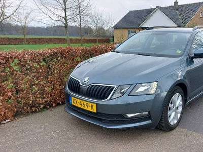 Škoda Octavia Combi 1.0 TSI Greentech Ambition Business ECC/NAVI BJ 2019