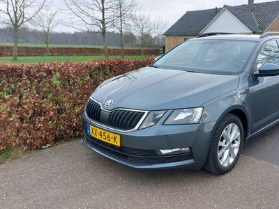 Škoda Octavia Combi 1.0 TSI Greentech Ambition Business ECC/NAVI BJ 2019