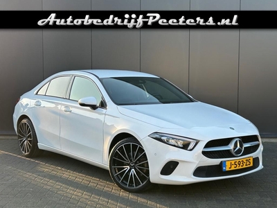 MERCEDES A-KLASSE A 200 Sedan Aut. Sportstoelen LED Navi Cruise MBUX PDC