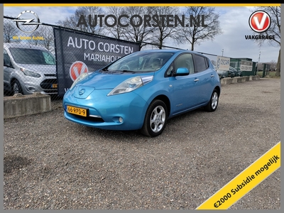 NISSAN LEAF * 4.650 na aftrek subsidie * !! Automaat 24 kWh Camera Navigatie TCS ABS Ecc Keyless Priv.Glass Lmv Cruise control Mistlamp Licht+Regensensor Virtual- cockpit Base