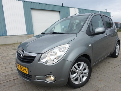 OPEL AGILA 1.2 Edition - AUTOMAAT - zeer lage km stand - 1e eigen. dealer onderh. - lm velgen - parkeersensoren v & a - airco