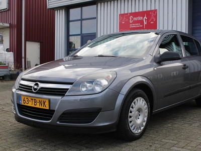 Opel Astra 1.6 Business