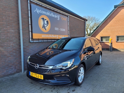 OPEL ASTRA Sports Tourer 1.4 Turbo Business