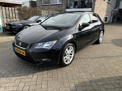 SEAT LEON 1.2 TSI Style Automaat